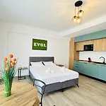 Casa Del Mar Mamaia Nord Exclusiv Cu Piscina